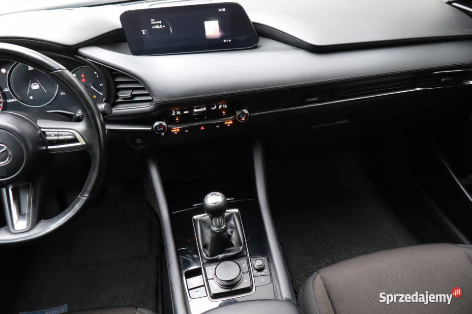 Mazda 3 20 SkyactivG asystent pasa ruchu