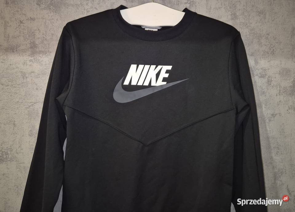 Bluza chłopiec Nike Sportswear 158 sprzedam