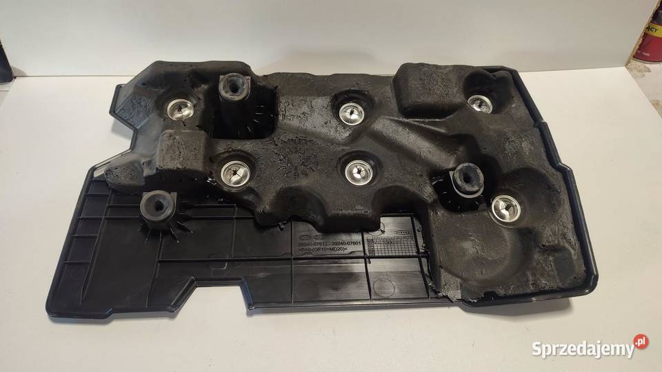 HYUNDAI BAYON OSŁONA SILNKA GÓRNA 2924007611 Podszybia