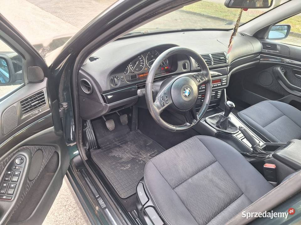 BMW e39 2002 20 r6 benzynagaz Kamieńsk