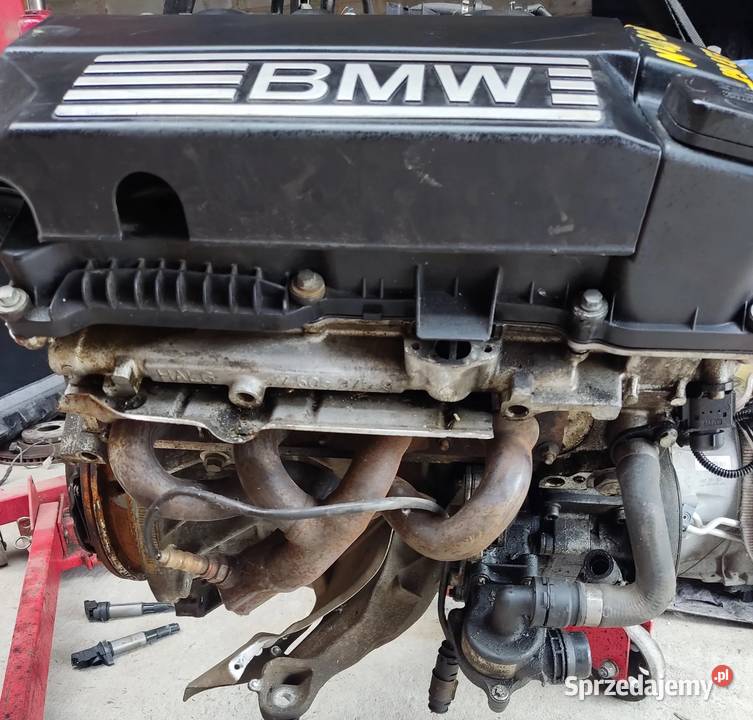 SILNIK N46 KOMPLETNY N46B16 AB BMW E90 E87 Radom