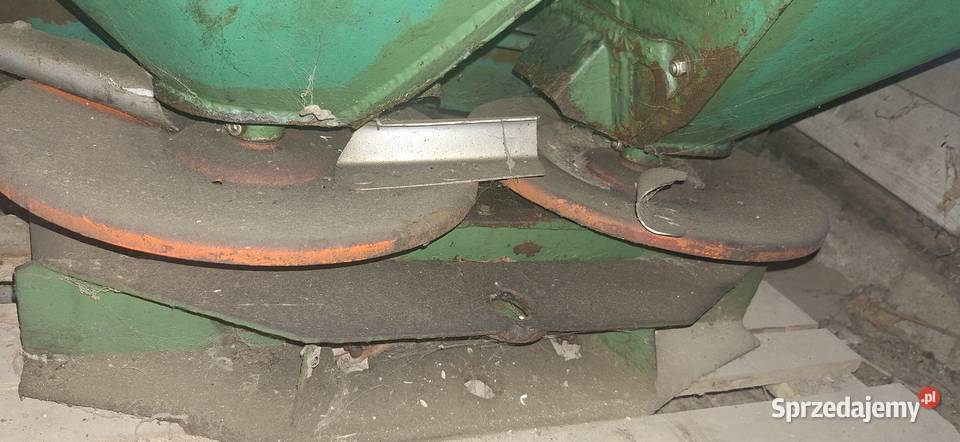 Rozsiewacz Amazone 600L Amazone Zagrodno