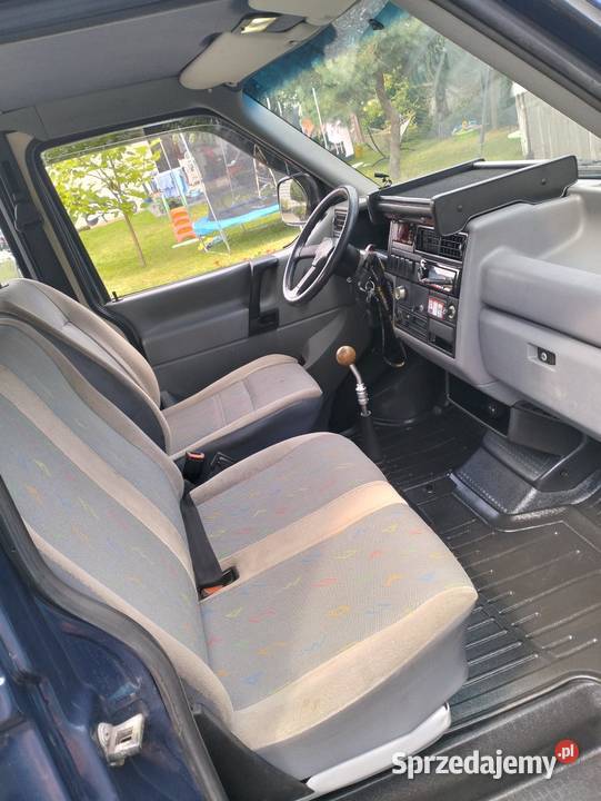 VW Transporter T4 Doka 24 D radio / CD Volkswagen Łaznów sprzedam
