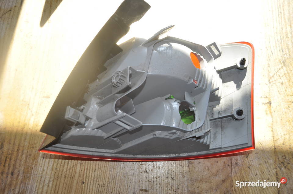 audi a4 b7 lampa tylna tył 8e9945096e pomorskie