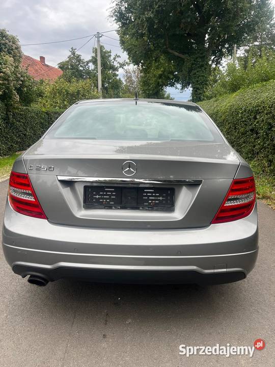 MERCEDES C250 Szwajcar nowy rozrząd benzyna Legnica