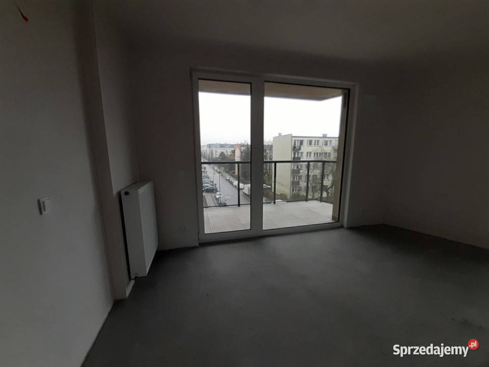 Z widokiem na 3 strony dodatkowo garaż i komórka