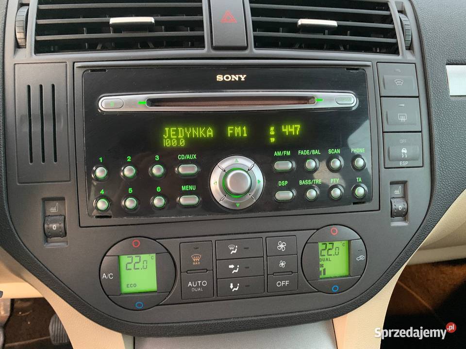 Ford C 18 Benzyna 125 Skóra Klimatronic Xenon wspomaganie kierownicy C-MAX