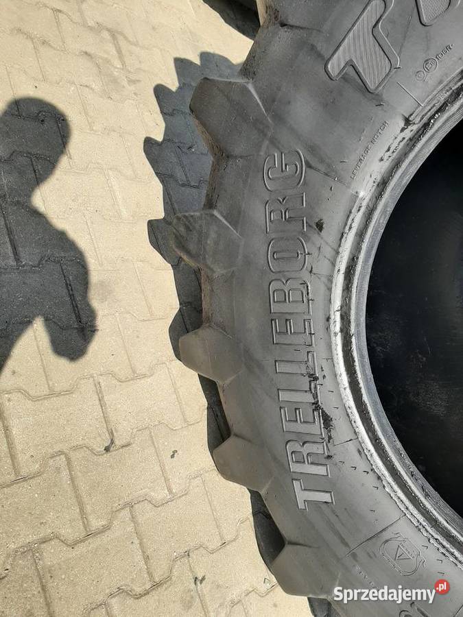 Opona używana przemysłowa 80065R32 TRELLEBORG Zaścianki