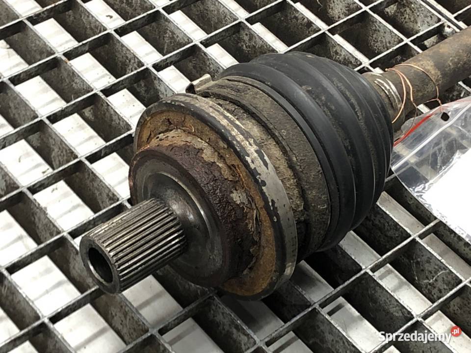 PÓŁOŚ LEWA MERCEDES W203 32 218 0007 PRZEGUB