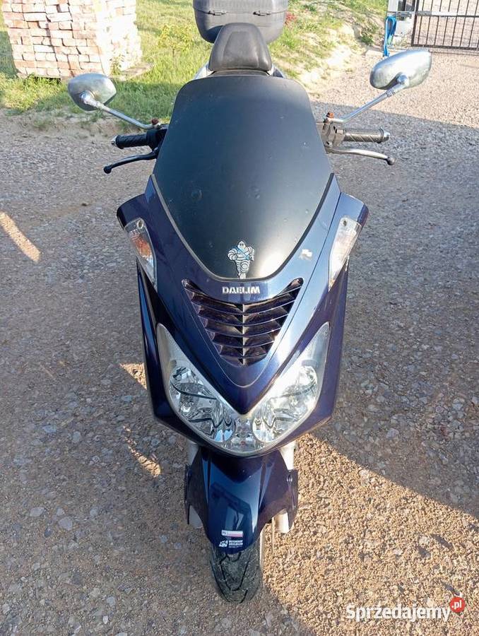 Sprzedam skuter Daelim S3 125 benzyna sprzedam