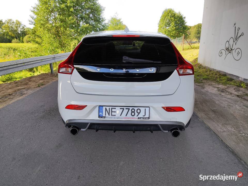 Volvo V40 16d2 Summum rdesign V40 Biedowo