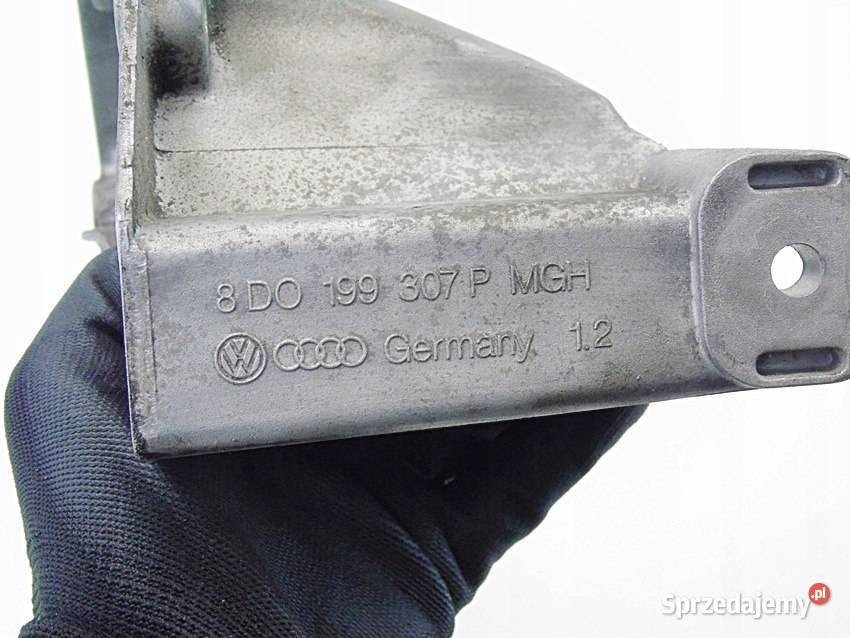 ŁAPA WSPORNIK SILNIKA 16 8V PASSAT B5 AUDI A4 B5 osobowe śląskie Sosnowiec