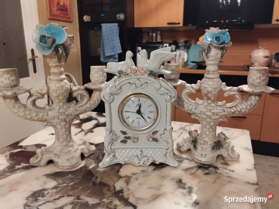 porcelanowy zegar plus świeczniki