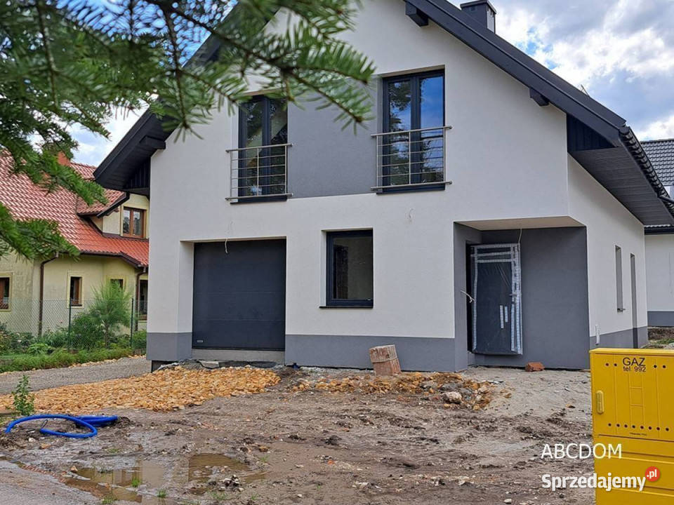 Nowoczesne domygaraż5 pokoidziałki 470m2 siatka Zabierzów