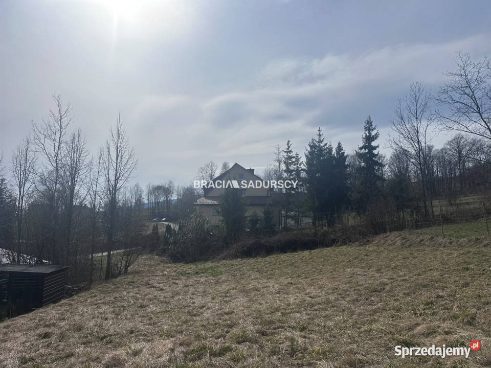 sprzedaży gruntu Dobra 1663m2 woda