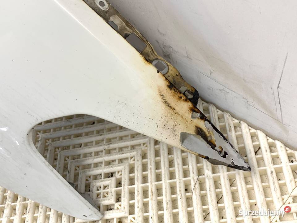 BŁOTNIK PRAWY PRZÓD BMW G30 SedanLimuzyna