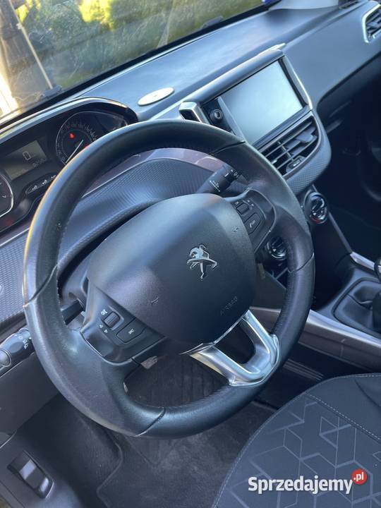 Peugeot 2008 benzyna świeży rozrząd panorama 90KM Syców