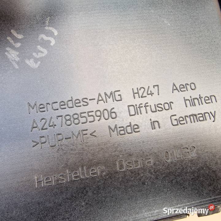 MERCEDES GLA AMG H247 DYFUZOR TYŁ ZDERZAK Bieleń