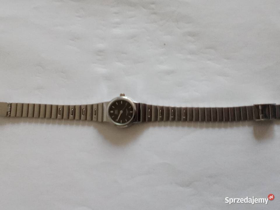 ZEGAREK QQ Szczecinek