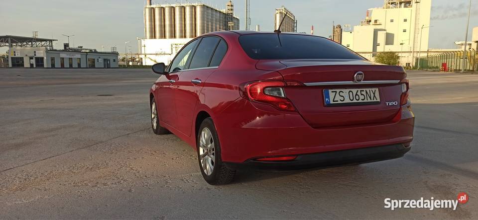 Fiat Tipo bogate wyposażenie podgrzewane fotee Zarejestrowany w Polsce Tipo Szczecin sprzedam