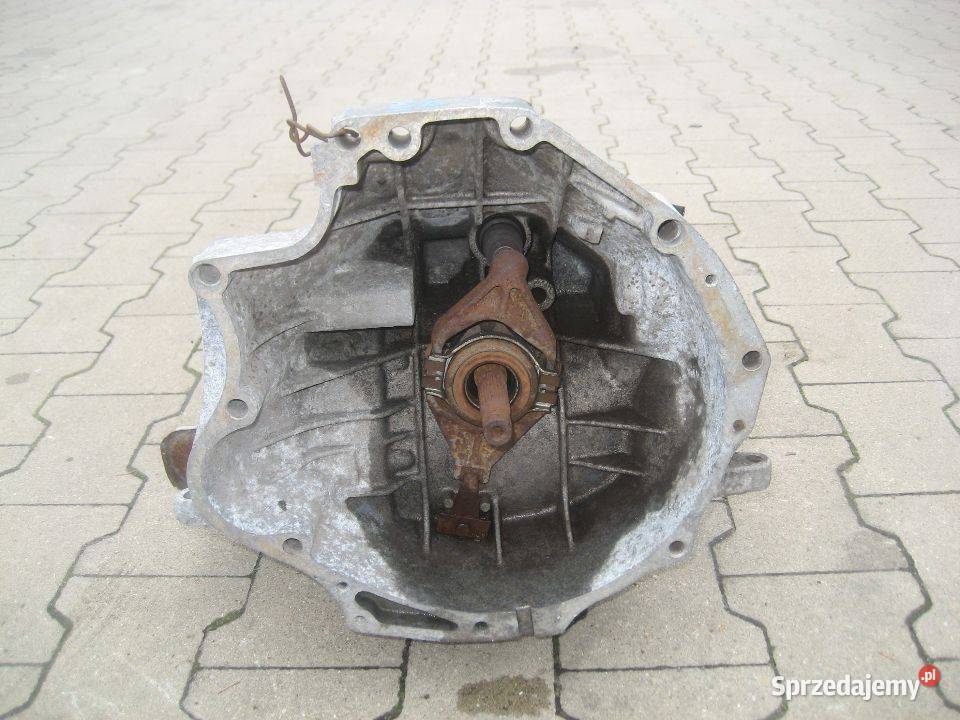 audi 100 c3 benzyna skrzynia biegów 4 biegowa Rakoniewice