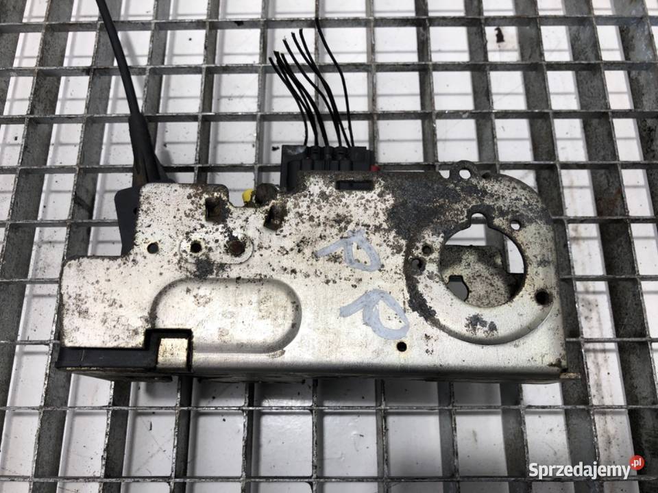 ZAMEK DRZWI PRAWY PRZÓD FORD TRANSIT V Hatchback sprzedam