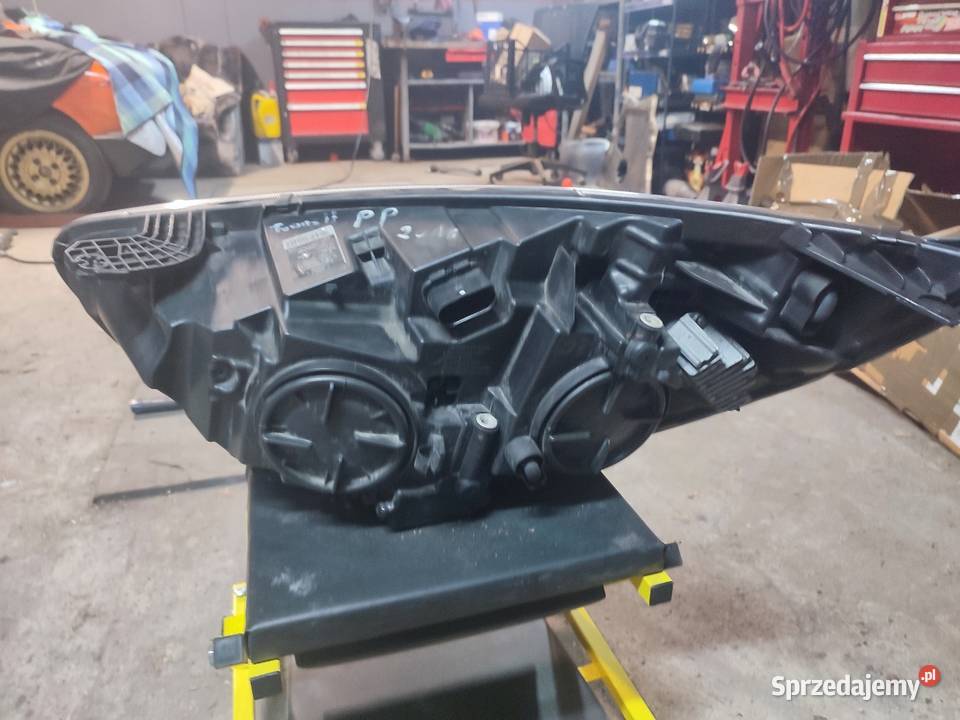 Lampa przednia prawa Ford Transit custom 2018 osobowe lubuskie Drezdenko