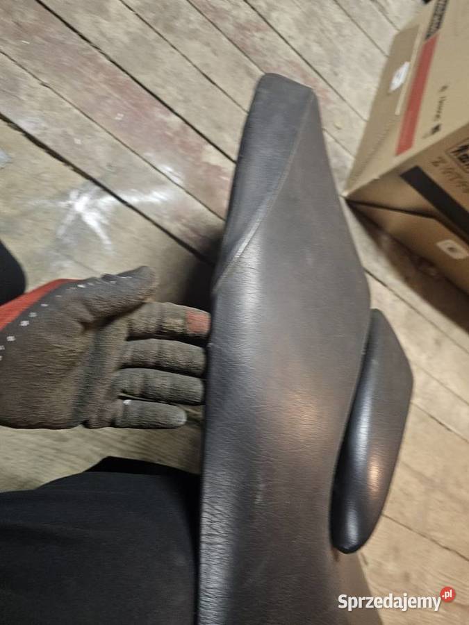 Suzuki Burgman 125 K7 siedzenie kanapa fotel dolnośląskie