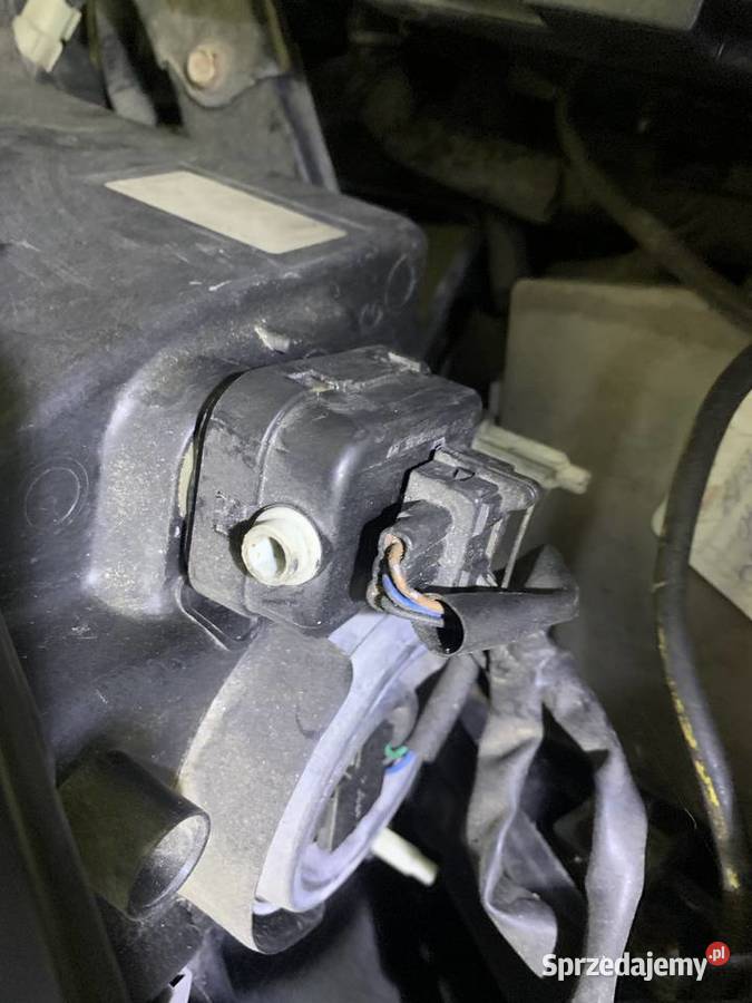 Nissan Note Lampy przednie osobowe Zielona Góra
