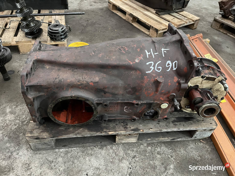 Massey Fergusson 3690 skrzynia biegów częśći Jastrzębniki sprzedam