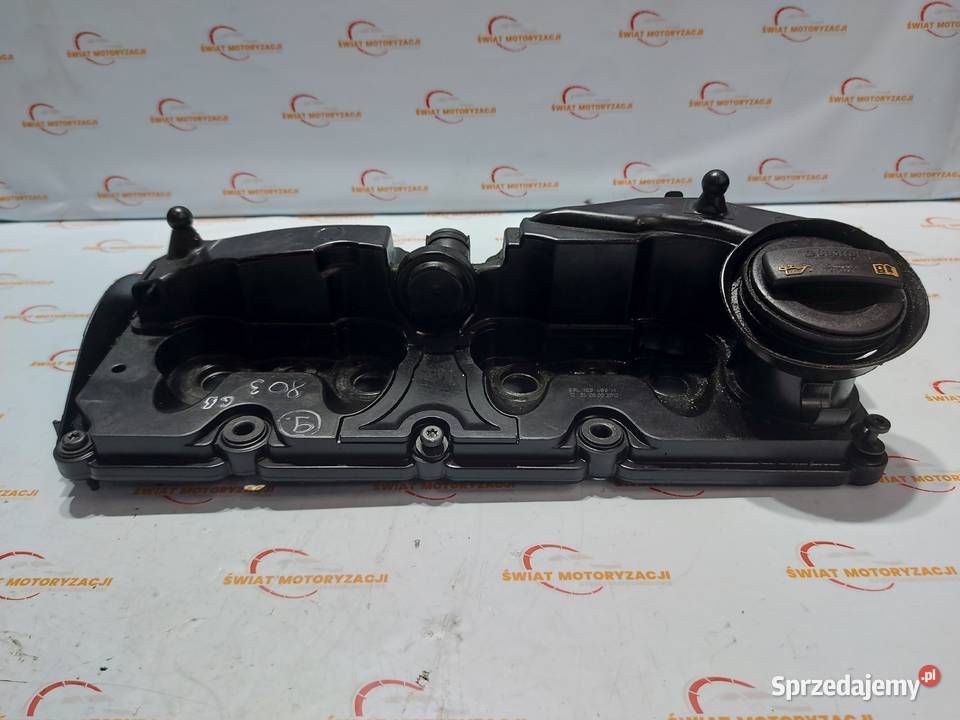 A3 LEON FABIA RAPID 16 TDI CAYN pokrywa zaworów osobowe Głowice cylindrów Kielce sprzedam