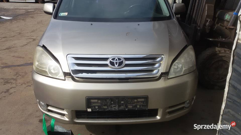 Lampy przednie TOYOTA AVENSIS VERSO Elbląg