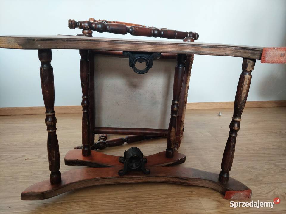 Fotel bujany na sprężynach