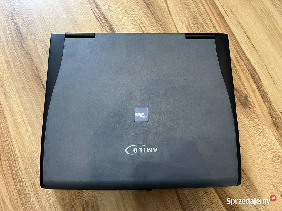 Stary laptop Fujitsu Siemens Amilo M6100 Fujitsu-Siemens