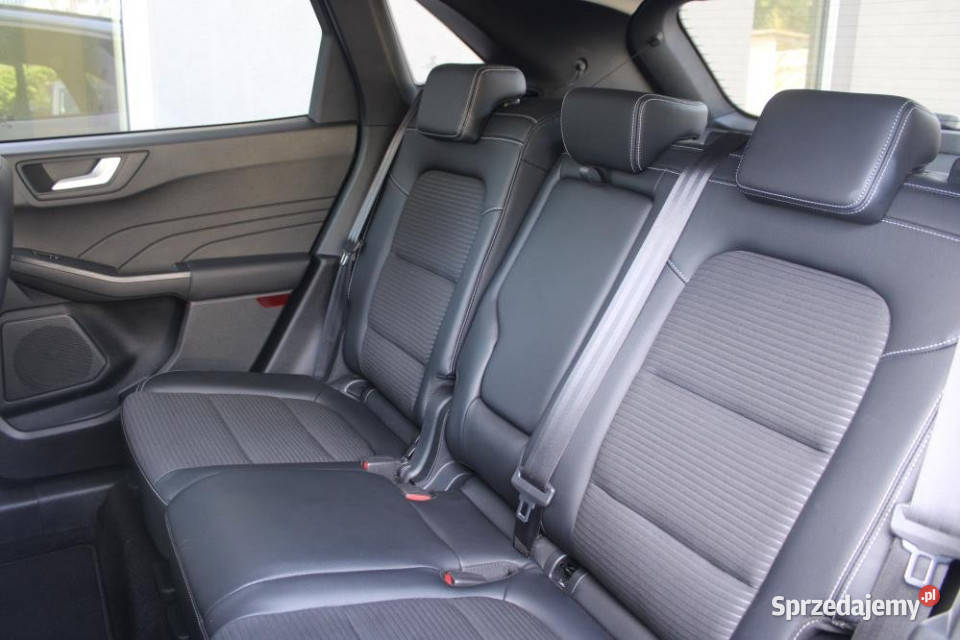 FORD Kuga 2022r BO el klapa Winter LED FV23 benzyna sprzedam