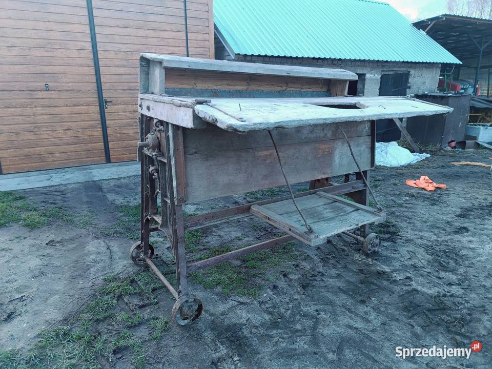 Zabytkowa młocarnia młockarnia szerokomlotna Pozostałe Zabiele