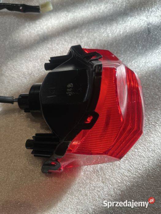 LAMPA TYŁ Tylna 22631919 YAMAHA FAZER FZ6 S 05R Poznań sprzedam
