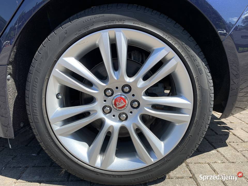 Jaguar XE 20d 180 Niski przebieg 64 2017 automatyczna Kraków