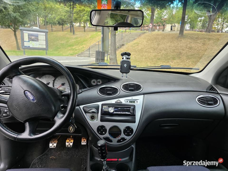 Ford Focus ST170 kombi 20 benzyna ze Szwajcarii radio Focus Kalwaria Zebrzydowska