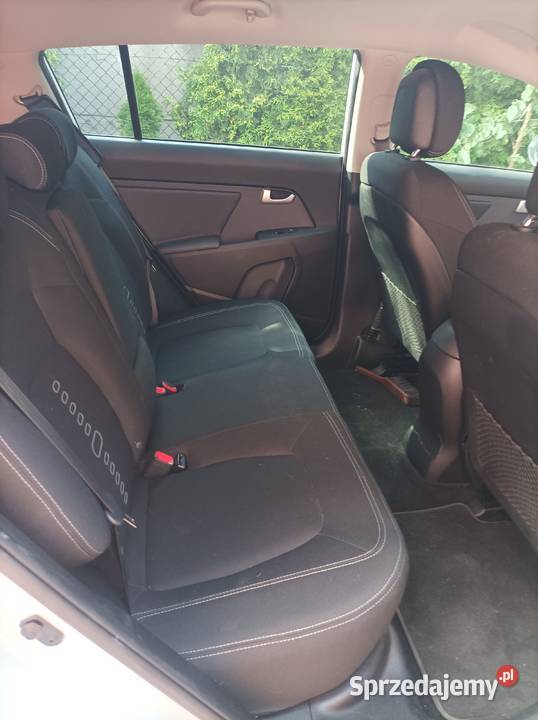 auto z niskim przebiegiem Sportage