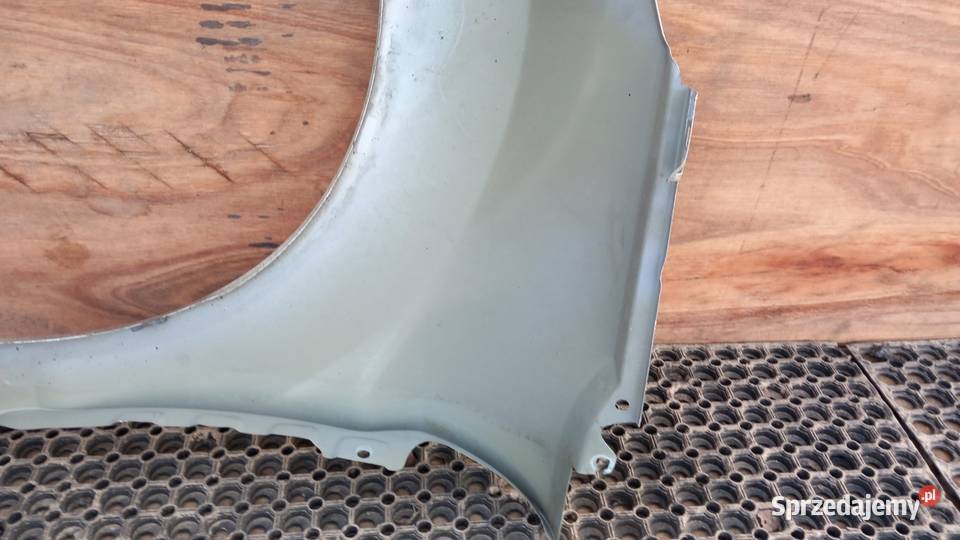 FORD FIESTA MK7 BŁOTNIK PRZÓD PRAWY Zbierkowo sprzedam