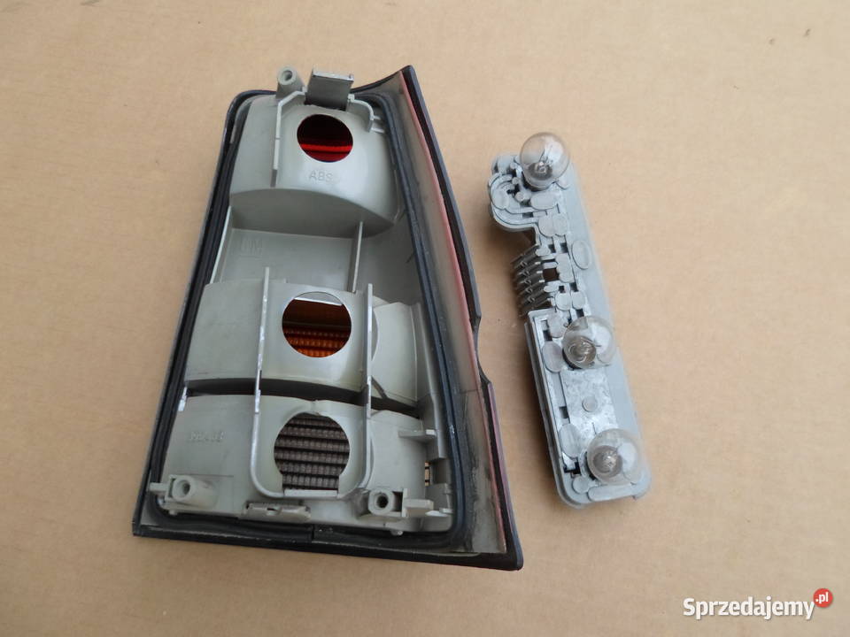 Lampa lewa tył Opel Kadett E GSI osobowe Sanok