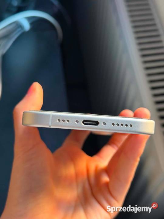 Smartfon Apple iPhone 16 128 GB biały MYE93HXA Katowice sprzedam