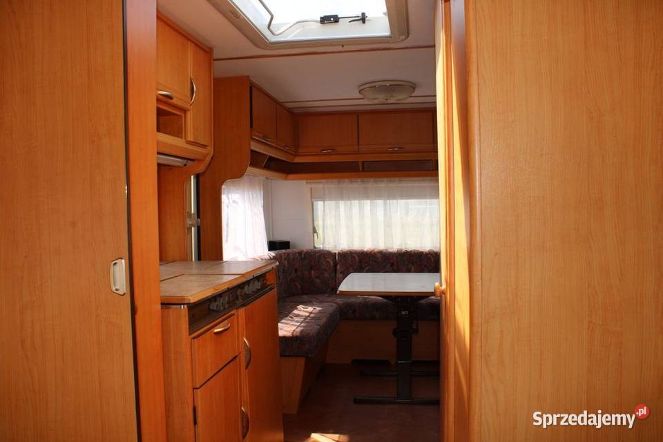 Przyczepa kempingowa LMC LUXUS 530E 2 POJEDYNCZE Wiórek