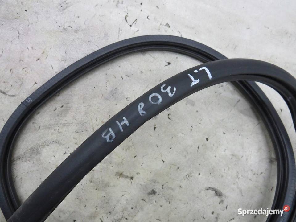 USZCZELKA DRZWI LEWY PRAWY TYŁ HB PEUGEOT 308 T9 osobowe lubelskie