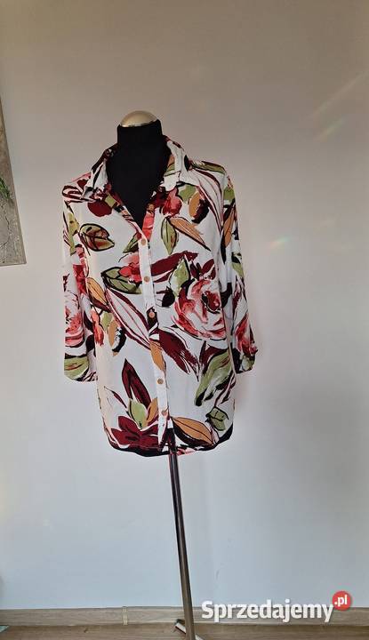 Świetna biała koszula w kwiaty Terezini wiskoza Kraków
