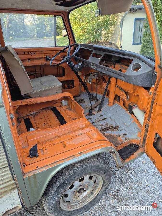 Volkswagen Transporter T2b VW ogórek westfalia