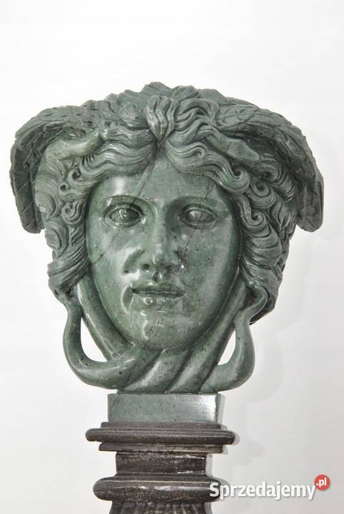 Popiersie Meduzy z Węzami Głowa z Marmuru Patyna Rzeźby i figury małopolskie