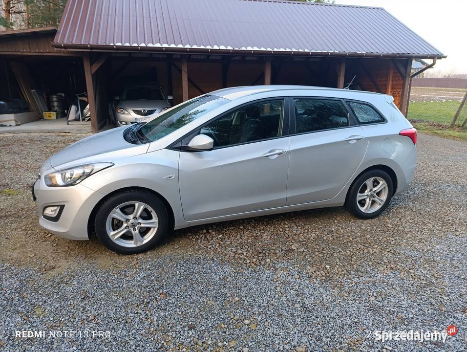 Hyundai I30 dwustrefowa klima stan wymianie isofix