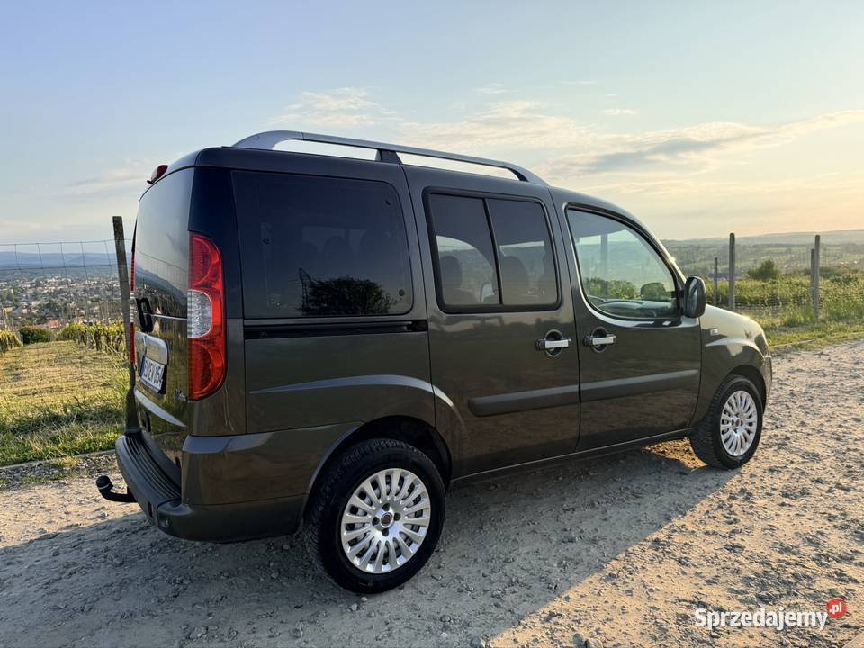 Fiat Doblo Malibu 14 Benzyna 80 Klimatyzacja Hak centralny zamek